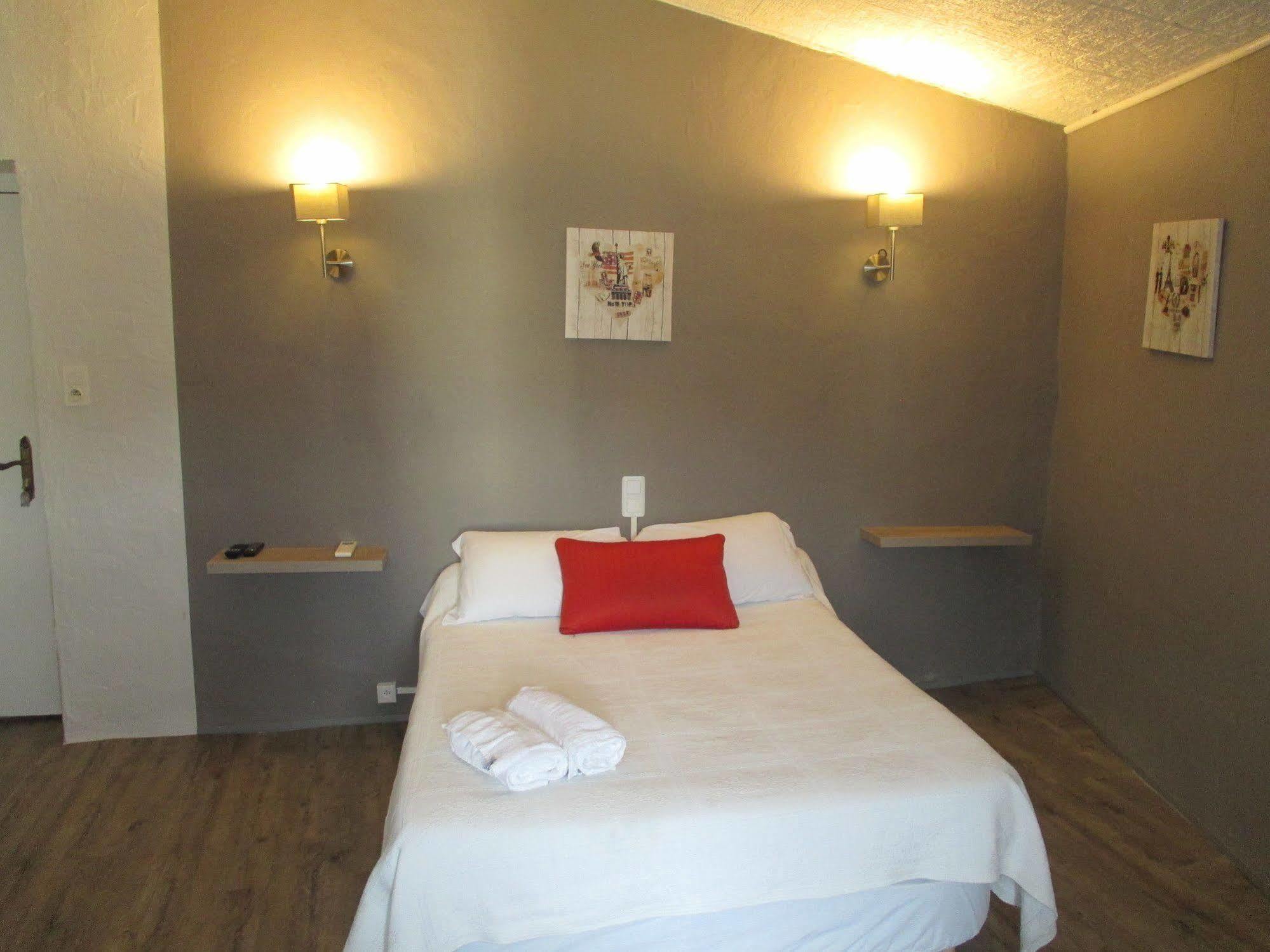 Hotel Saint Florent Orange  Exteriér fotografie